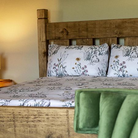 The Okeover Arms Ashbourne  Phòng bức ảnh